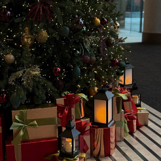 Встречайте праздник с командой Sawatzky 